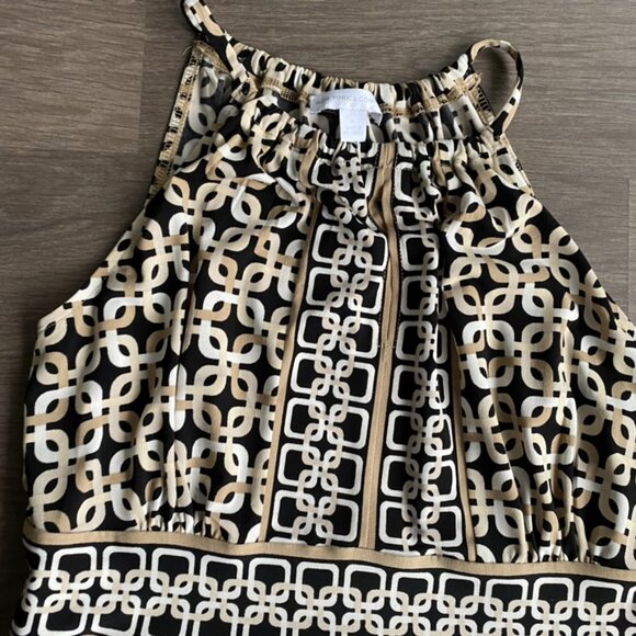 New York & Company Neutral Geometric Mini Dress with Key-Hole Neckline Detail - Picture 3 of 11